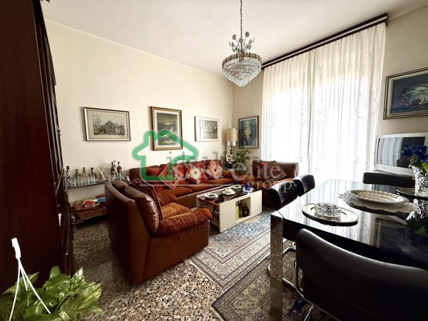 appartamento in vendita a Lodi in zona Fanfani