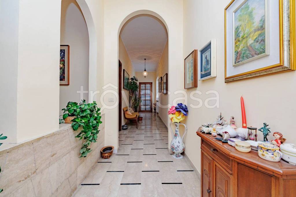 appartamento in vendita a Lodi in zona Faustina