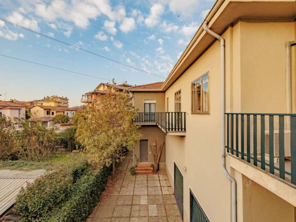 casa indipendente in vendita a Lodi in zona Faustina