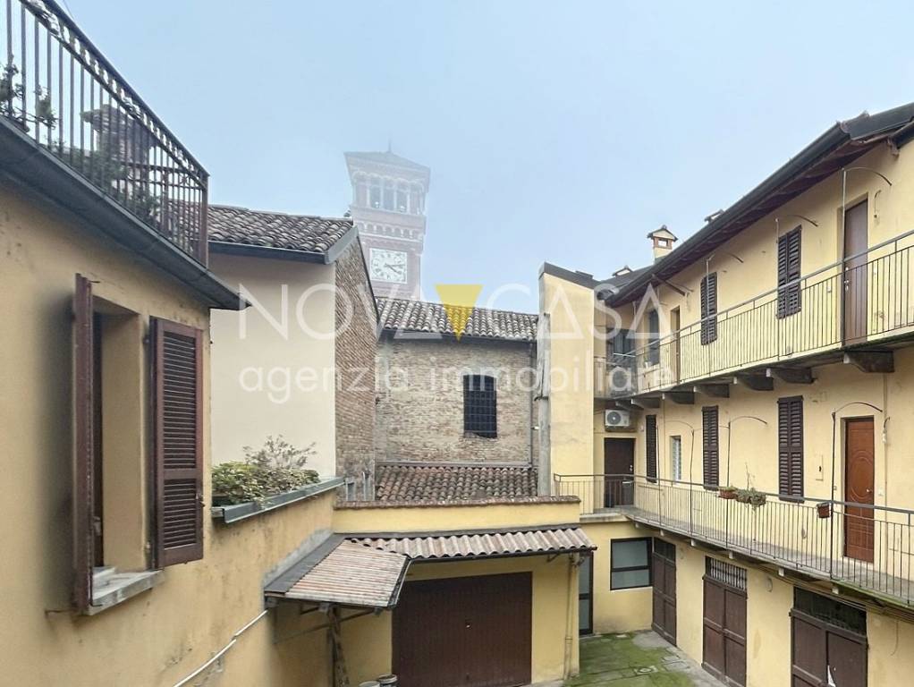 appartamento in vendita a Lodi in zona Centro Storico