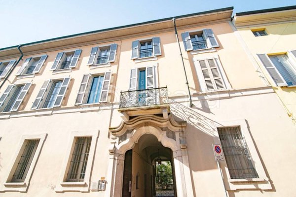 appartamento in vendita a Lodi in zona Centro Storico