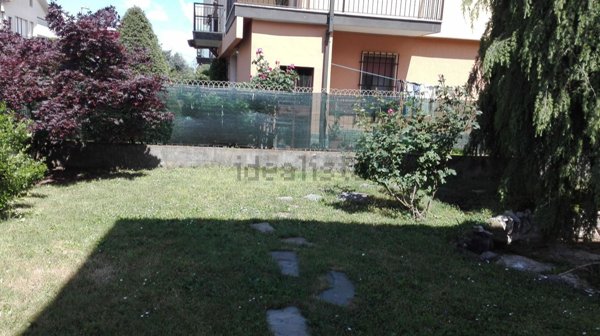 casa indipendente in vendita a Lodi in zona San Bernardo