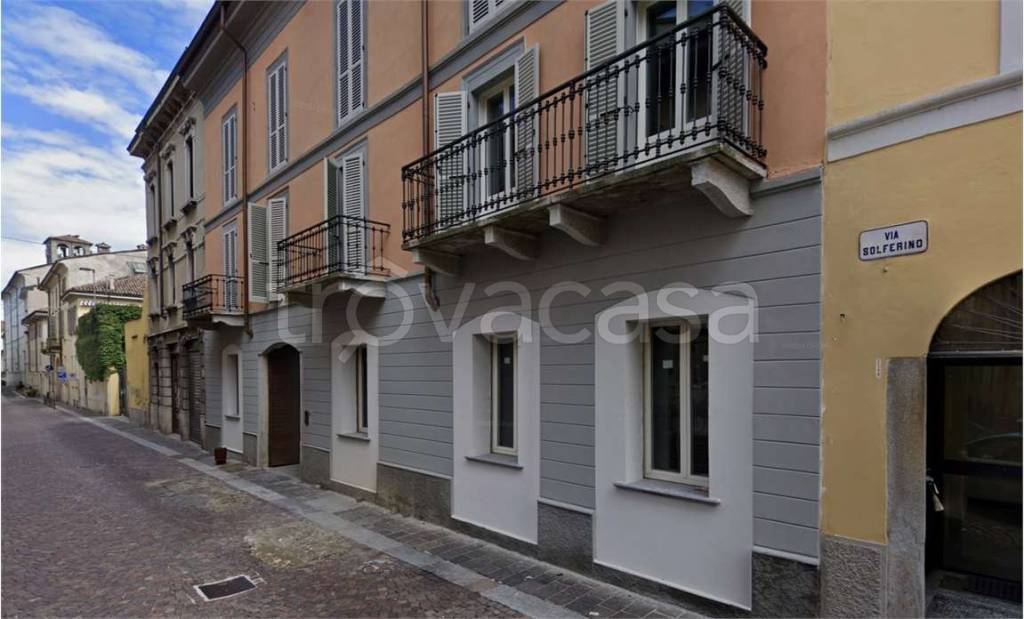 appartamento in vendita a Lodi in zona Centro Storico