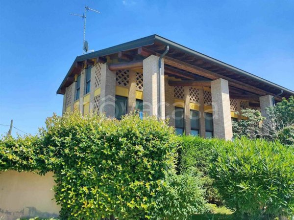 casa indipendente in vendita a Lodi