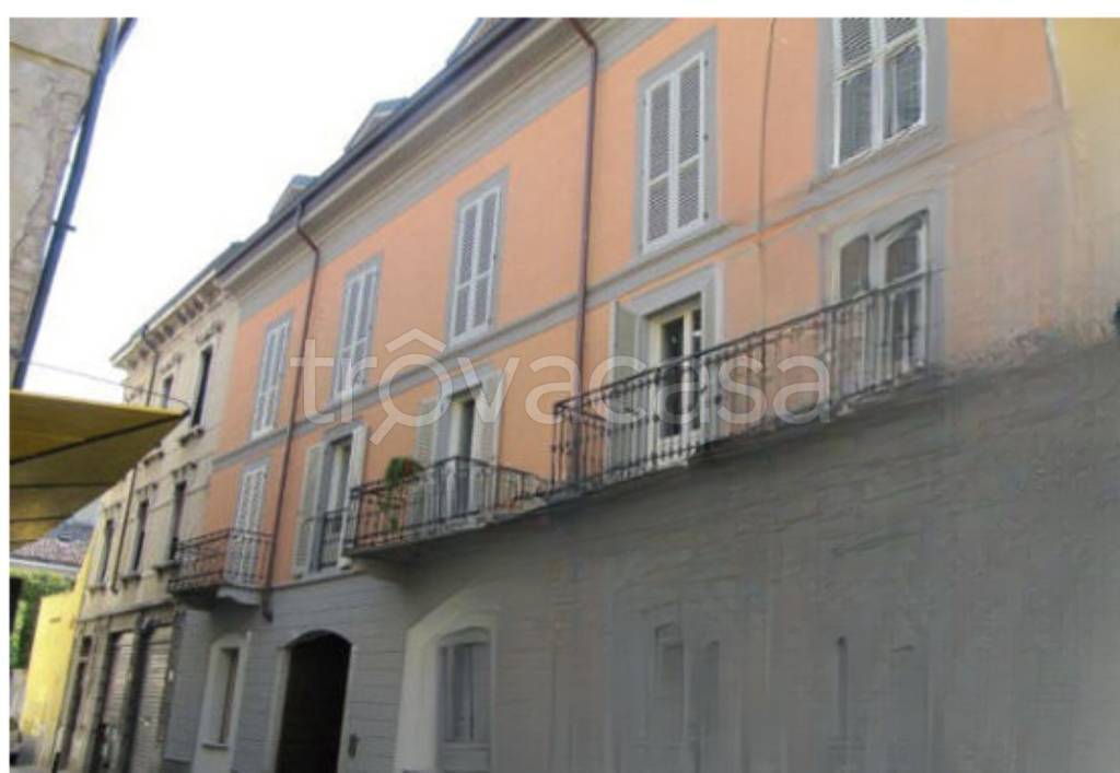 appartamento in vendita a Lodi in zona Centro Storico