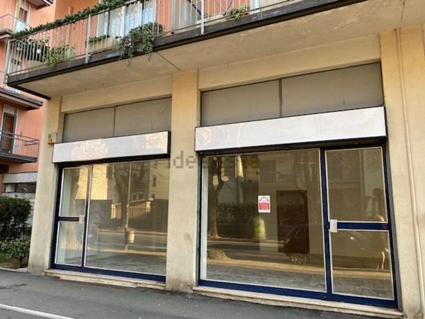 locale commerciale in vendita a Lodi in zona Corso Mazzini