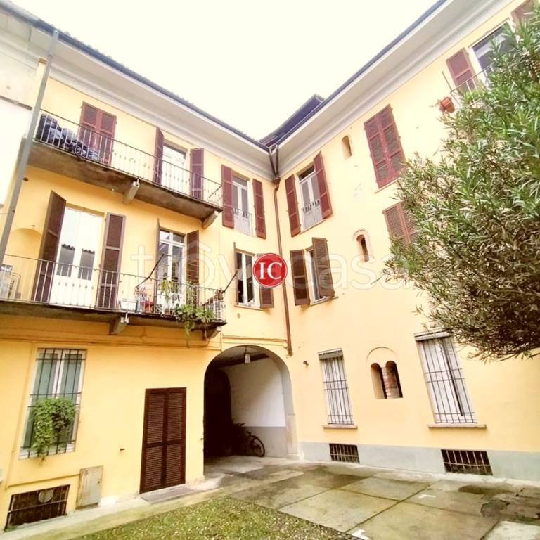 appartamento in vendita a Lodi in zona Centro Storico