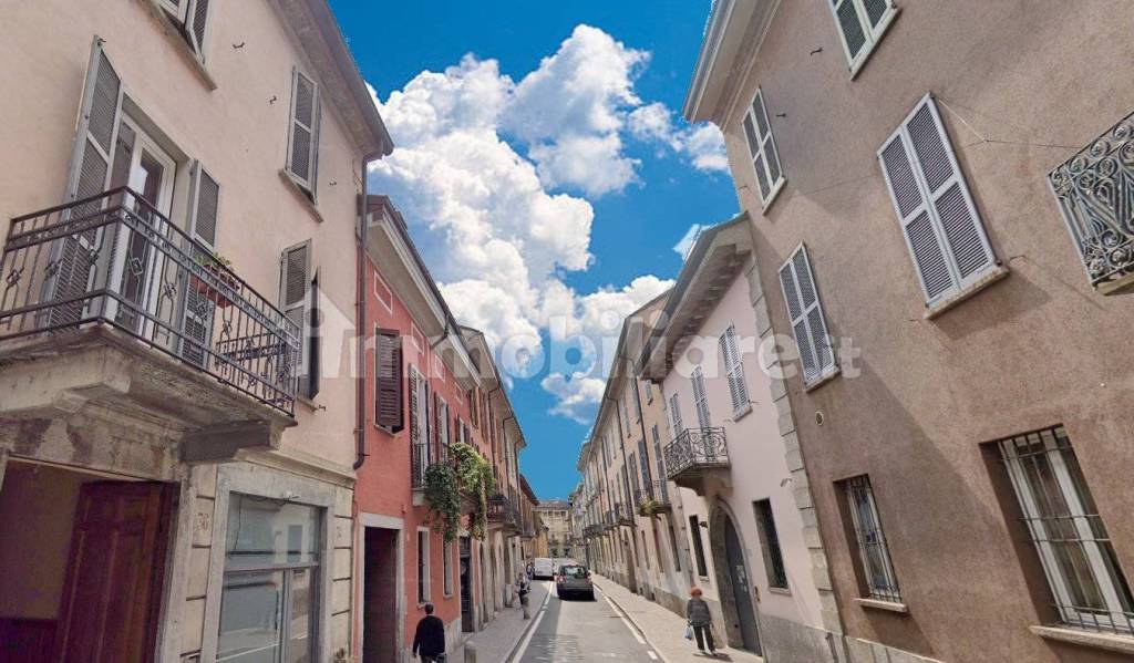 appartamento in vendita a Lodi in zona Centro Storico