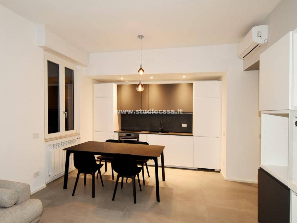 appartamento in vendita a Lodi in zona Città Bassa
