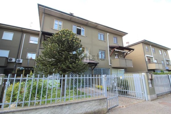 casa indipendente in vendita a Lodi