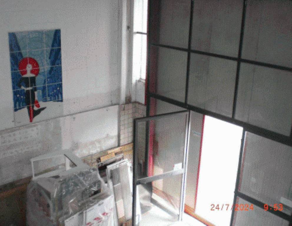 negozio in vendita a Lodi