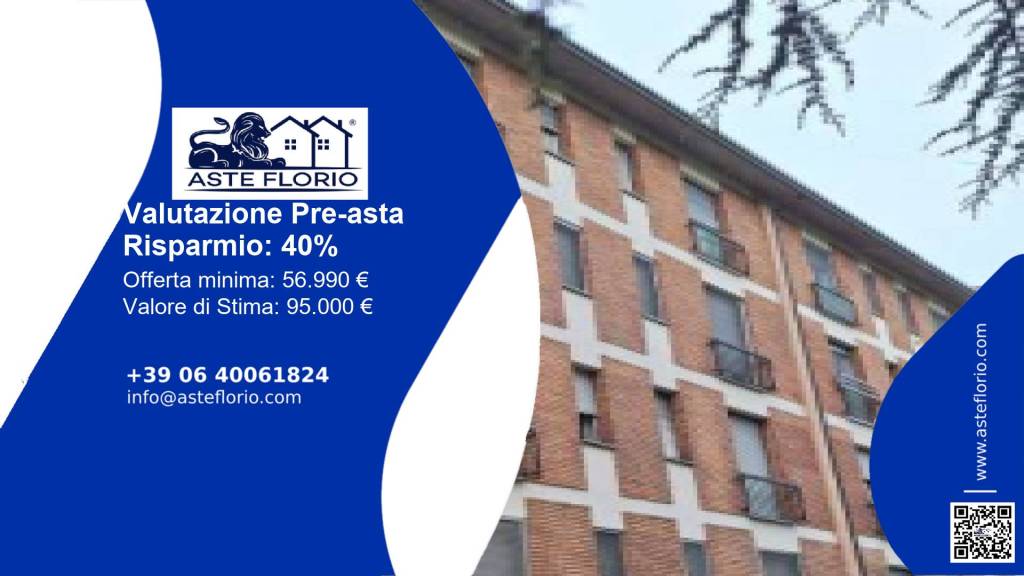 appartamento in vendita a Lodi in zona Viale Italia
