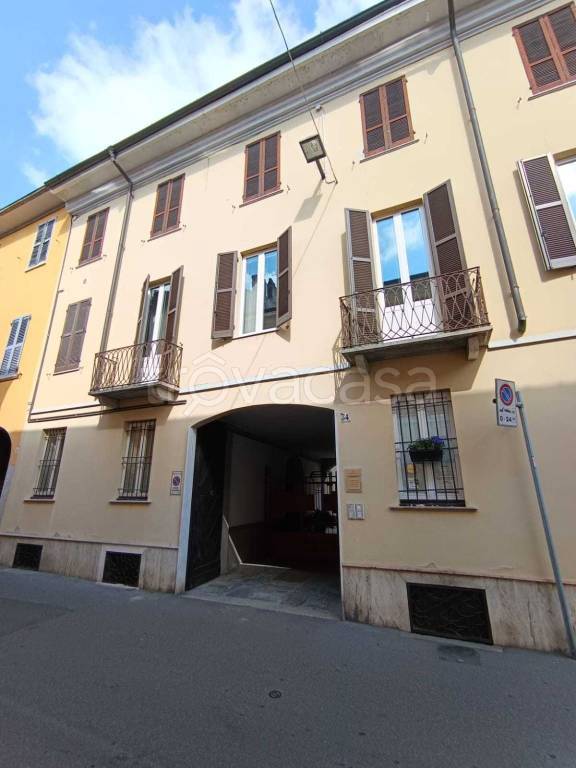 appartamento in vendita a Lodi in zona Centro Storico