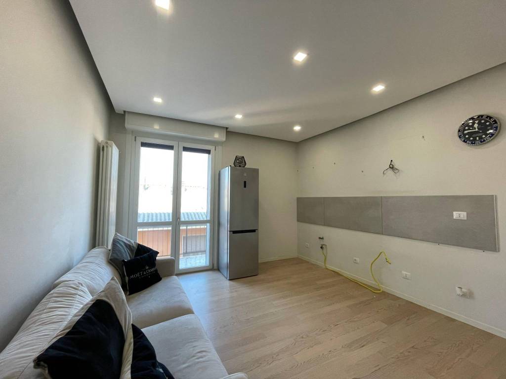 appartamento in vendita a Lodi in zona Città Bassa