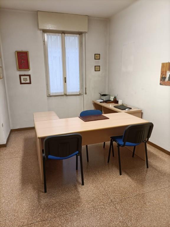 appartamento in vendita a Lodi in zona Centro Storico