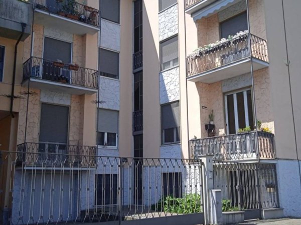 appartamento in vendita a Lodi in zona Martinetta