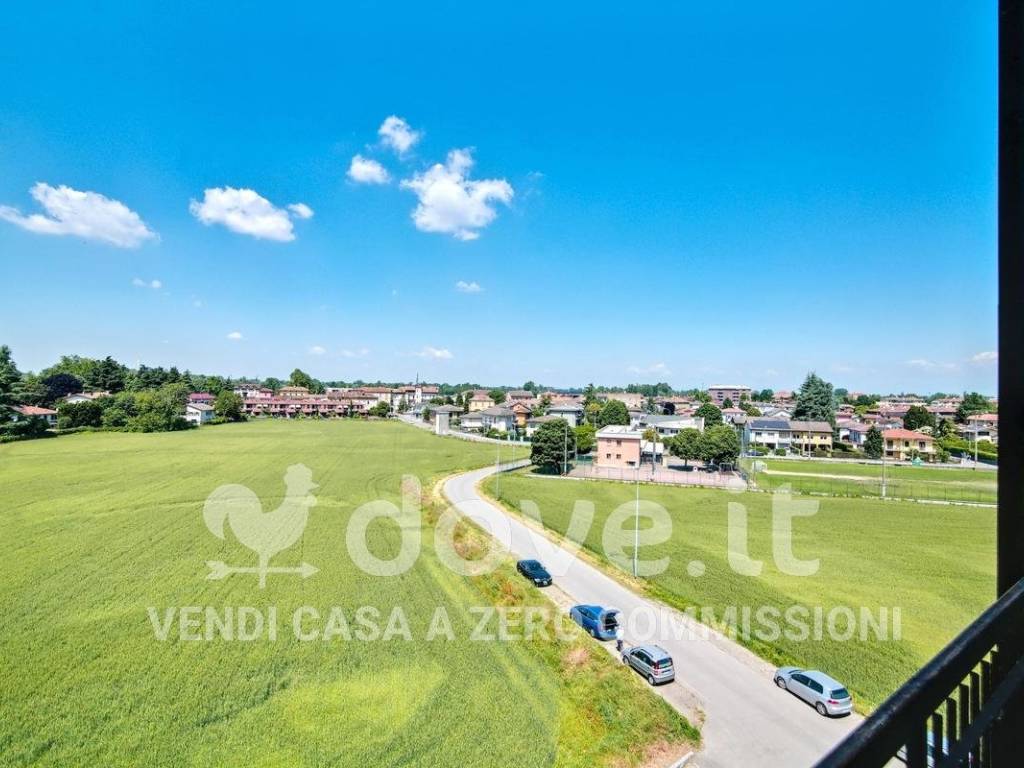 appartamento in vendita a Lodi in zona Fanfani