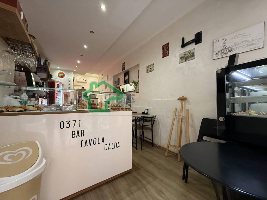 negozio in vendita a Lodi in zona Centro Storico