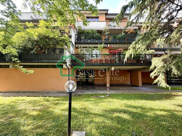 appartamento in vendita a Lodi in zona Olmo