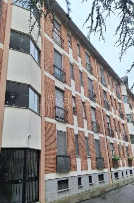 appartamento in vendita a Lodi in zona Viale Italia