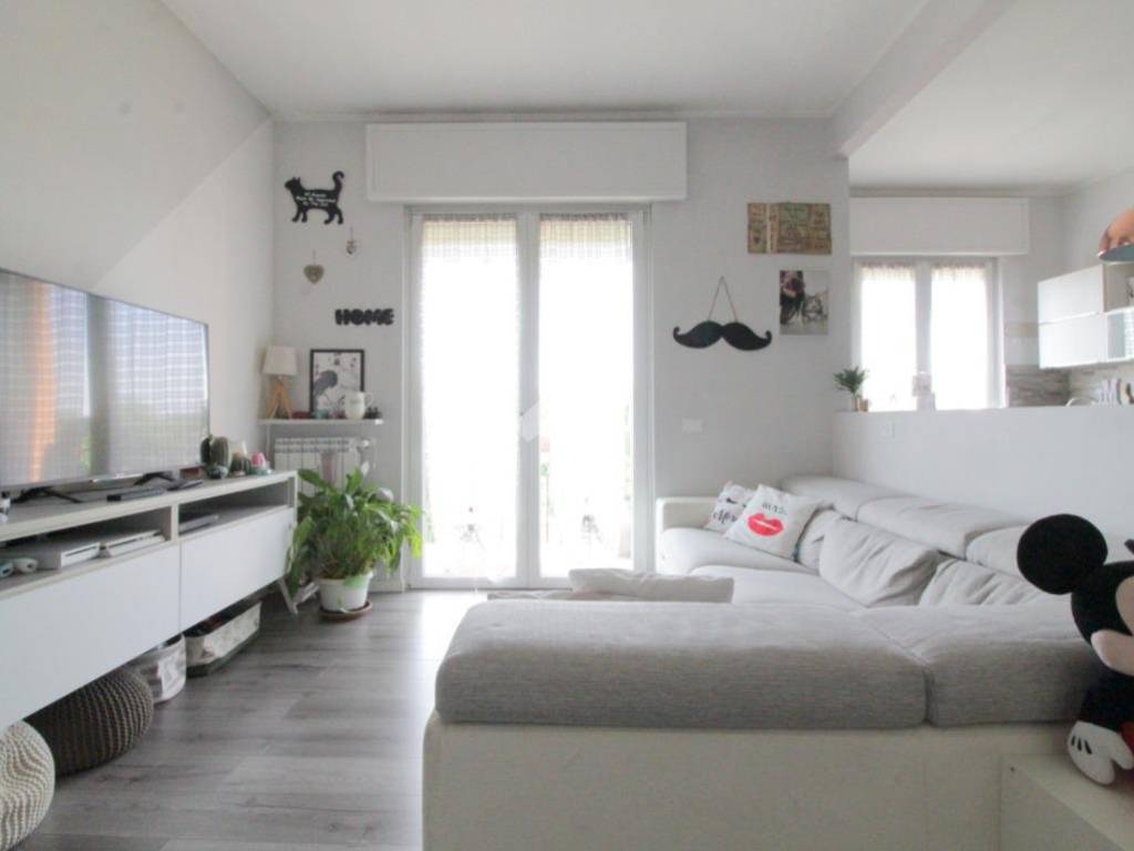 appartamento in vendita a Lodi in zona San Bernardo