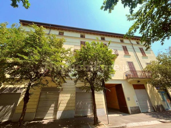 appartamento in vendita a Lodi in zona Città Bassa