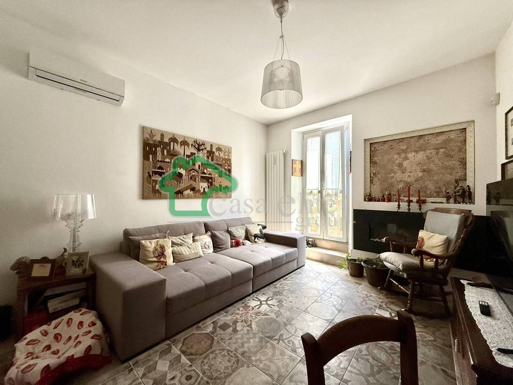 appartamento in vendita a Lodi in zona Città Bassa