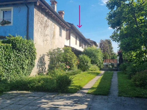 casa indipendente in vendita a Lodi in zona Città Bassa