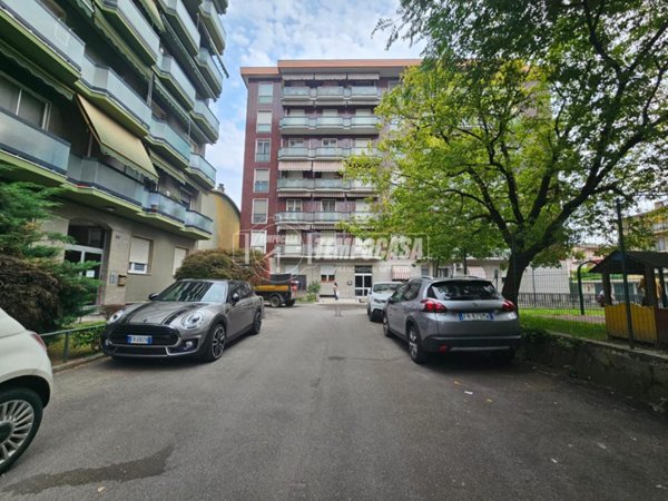 appartamento in vendita a Lodi in zona Corso Mazzini