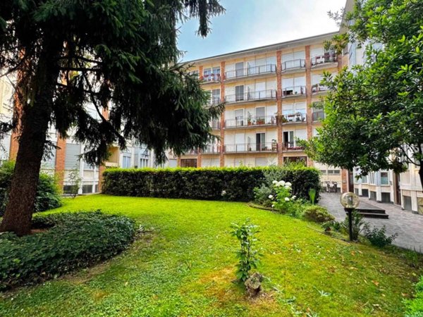 appartamento in vendita a Lodi in zona Fanfani