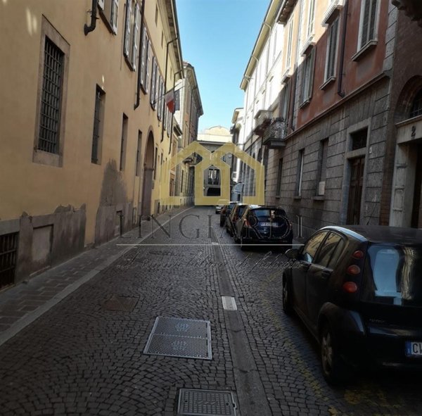 monolocale in vendita a Lodi in zona Centro Storico