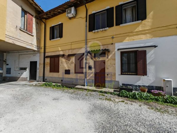 appartamento in vendita a Lodi in zona San Fereolo
