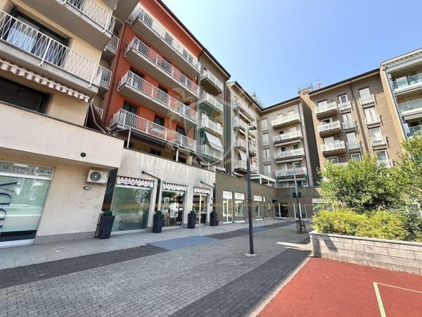 appartamento in vendita a Lodi in zona Piazza Albarola