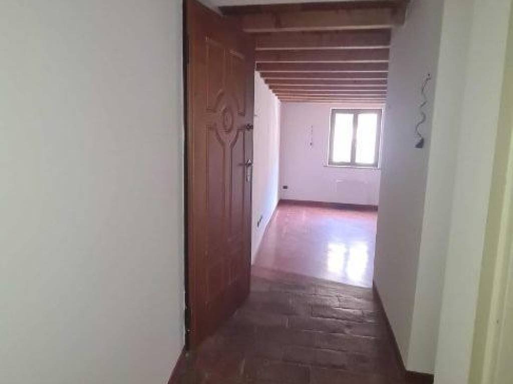 appartamento in vendita a Lodi in zona Centro Storico