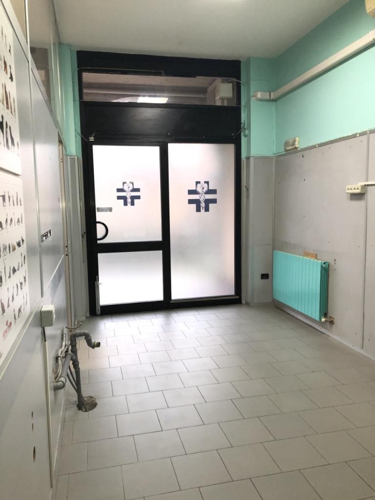 appartamento in vendita a Lodi in zona Via Defendente