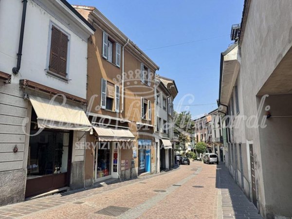 negozio in vendita a Lodi in zona Centro Storico