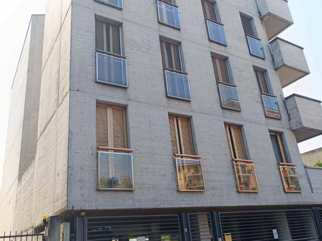 appartamento in vendita a Lodi in zona Fanfani