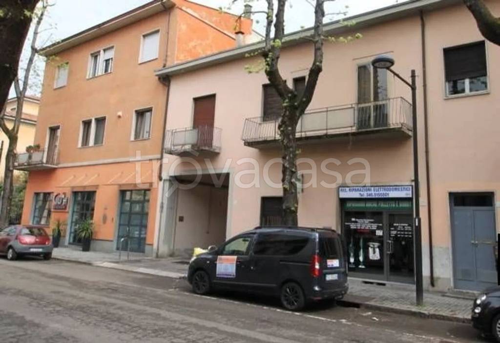 appartamento in vendita a Lodi in zona Fanfani