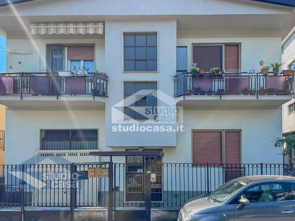 appartamento in vendita a Lodi in zona San Fereolo