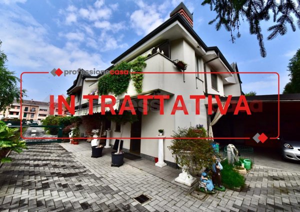 casa indipendente in vendita a Lodi in zona Paderno