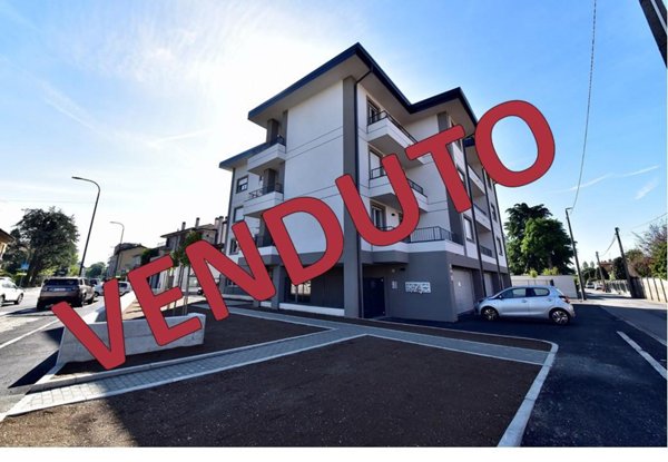 appartamento in vendita a Lodi in zona Paderno