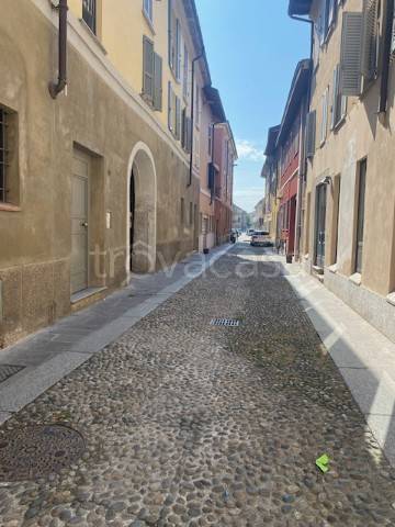 appartamento in vendita a Lodi in zona Centro Storico