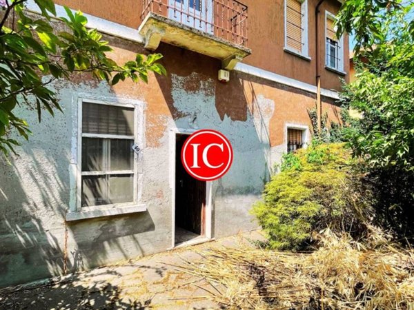 casa indipendente in vendita a Lodi in zona Faustina