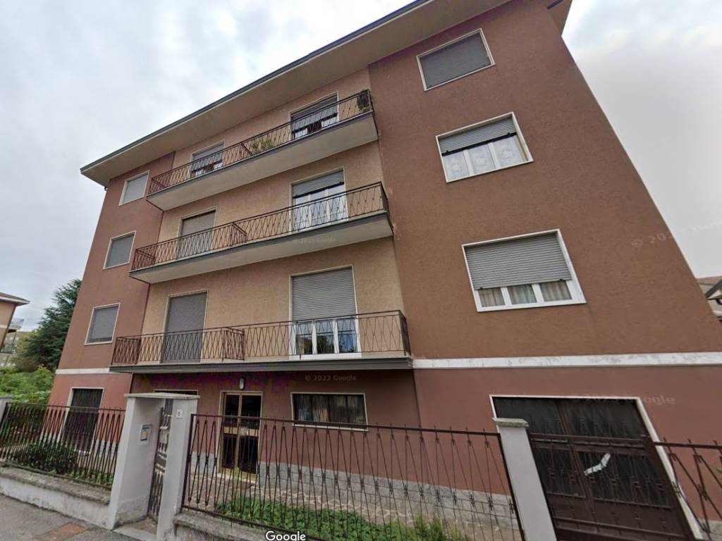 appartamento in vendita a Lodi in zona San Fereolo