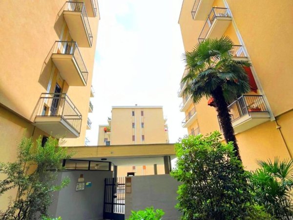 appartamento in vendita a Lodi in zona Corso Mazzini