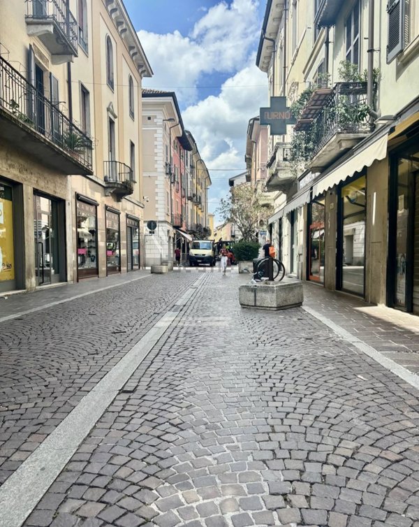 appartamento in vendita a Lodi in zona Centro Storico