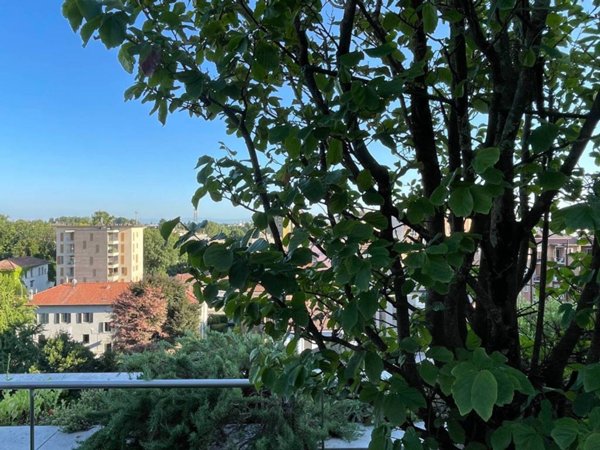 appartamento in vendita a Lodi in zona San Fereolo