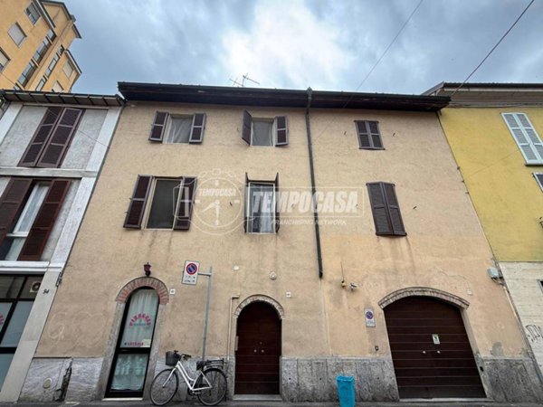appartamento in vendita a Lodi in zona Centro Storico