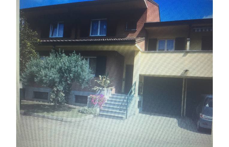 casa indipendente in vendita a Lodi