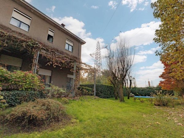 casa indipendente in vendita a Lodi in zona Faustina